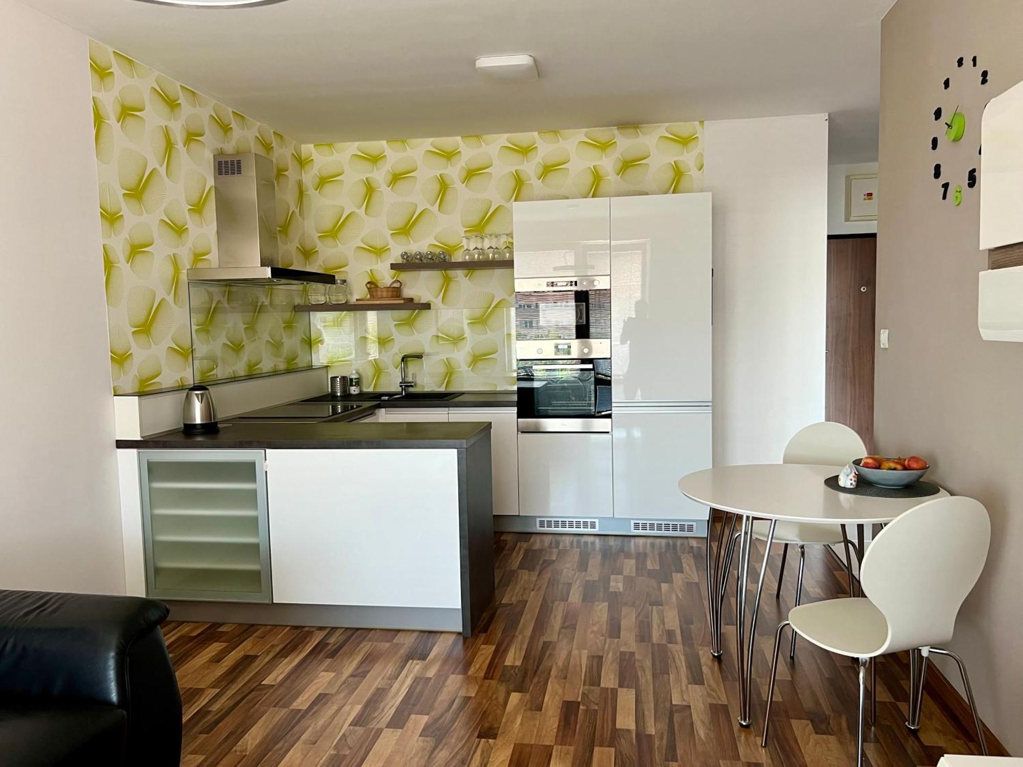 Apartment Jegeho Bratislava - Tipos Arena Exterior foto